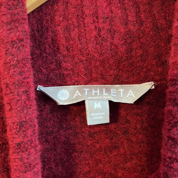 Athleta Women’s Red Cozy Merino Extra Fine Wool Turtleneck Sweater - Picture 4 of 7